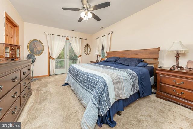 518 HARDINGVILLE RD, Monroeville, NJ 08343