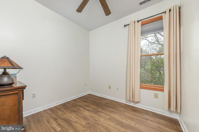 518 HARDINGVILLE RD, Monroeville, NJ 08343