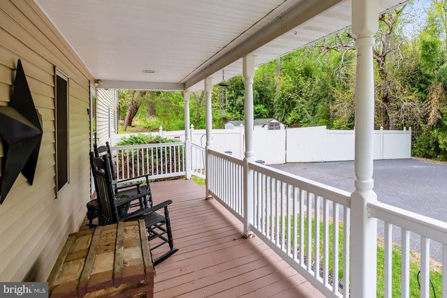 518 HARDINGVILLE RD, Monroeville, NJ 08343