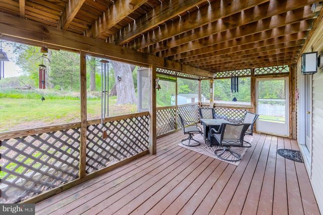 518 HARDINGVILLE RD, Monroeville, NJ 08343
