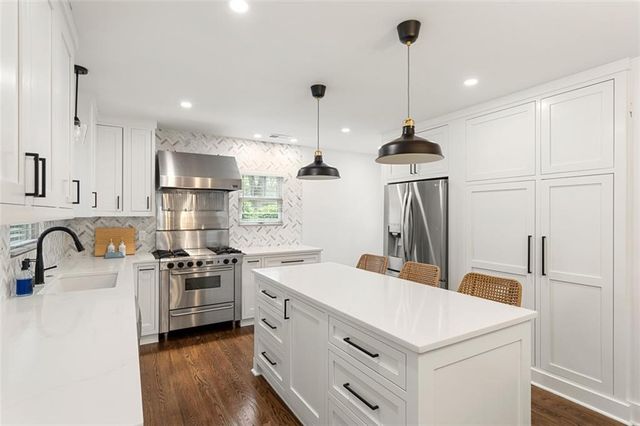 1387 Woodland Hills Drive NE, Atlanta, GA 30324