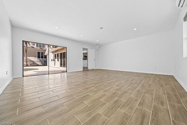 2175 Shad CT, Naples, FL 34102