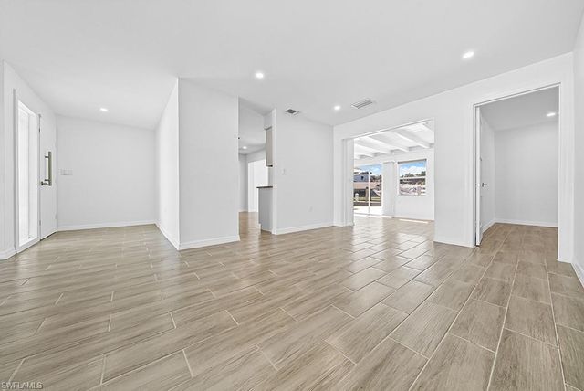 2175 Shad CT, Naples, FL 34102