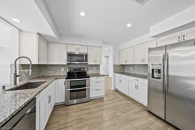 2175 Shad CT, Naples, FL 34102