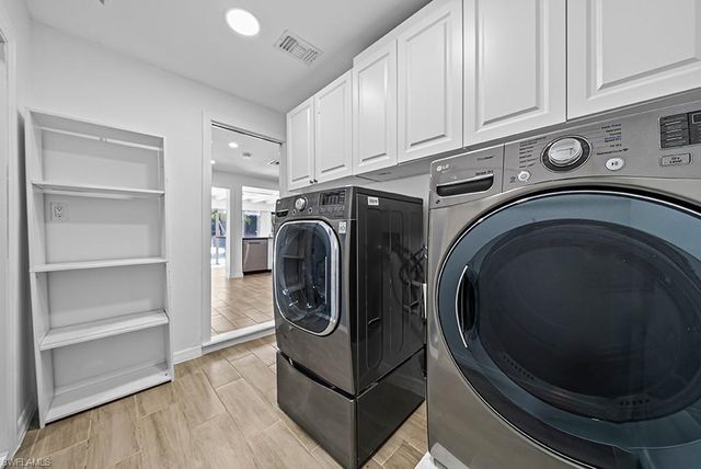 2175 Shad CT, Naples, FL 34102