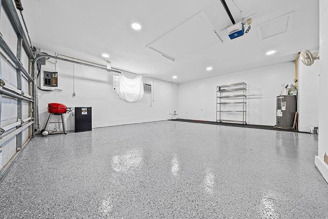 2175 Shad CT, Naples, FL 34102