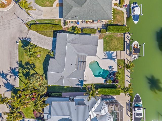 2175 Shad CT, Naples, FL 34102