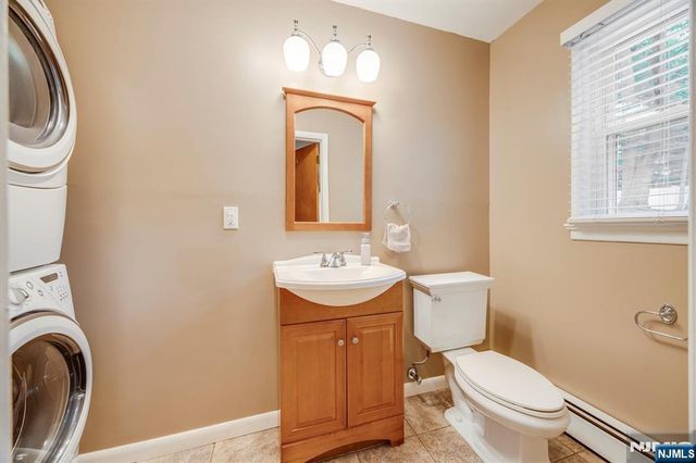1 Brook Court, Little Falls, NJ 07424