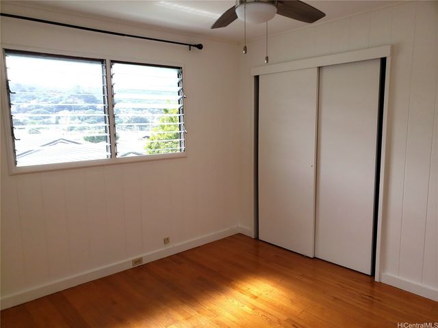 2313 Star Road A, Honolulu, HI 96813