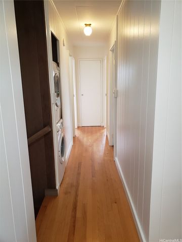 2313 Star Road A, Honolulu, HI 96813