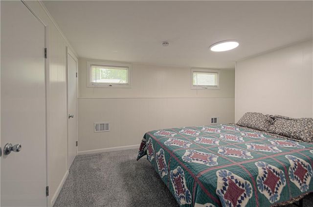 1801 S Broadway Street, Leavenworth, KS 66048