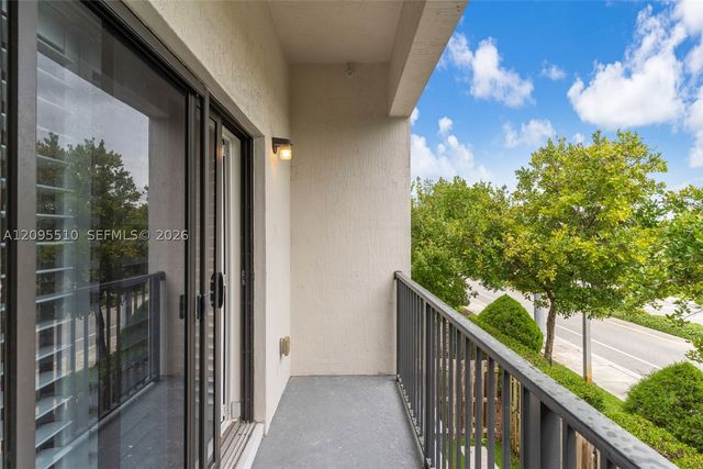 7815 NW 104th Ave 21, Doral, FL 33178