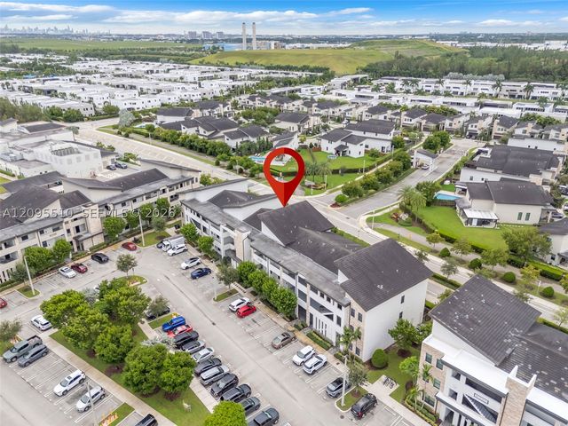 7815 NW 104th Ave 21, Doral, FL 33178