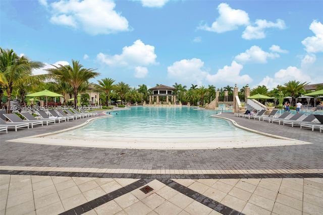 7815 NW 104th Ave 21, Doral, FL 33178