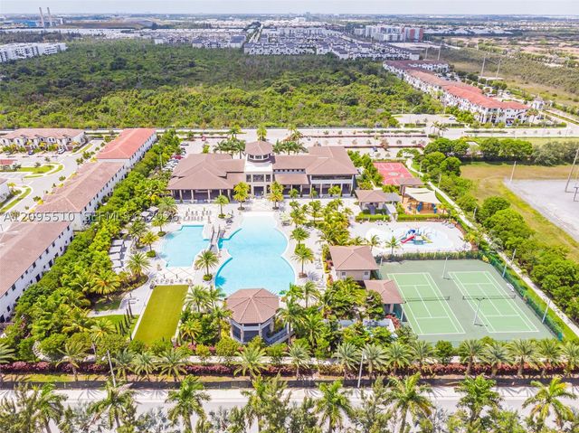 7815 NW 104th Ave 21, Doral, FL 33178