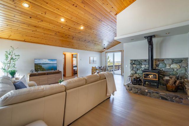 12996 Oberwald Way, Truckee, CA 96161