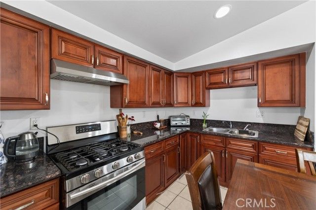 11961 170th Street, Artesia, CA 90701