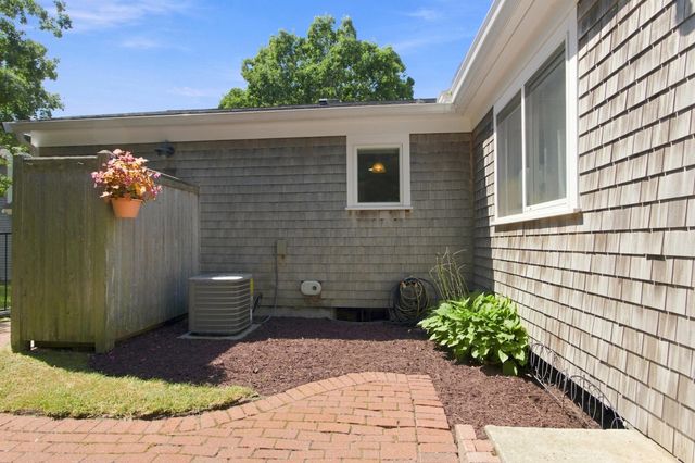 48 Audubon Circle, Centerville, MA 02632