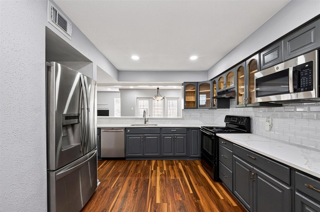 7365 Antoine Drive, Houston, TX 77088