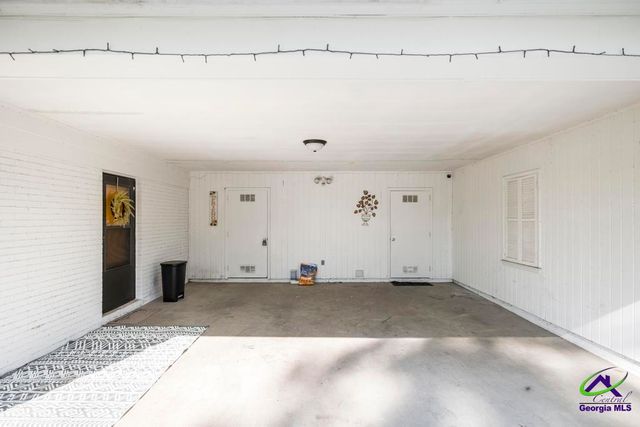 1402 Knoxville Street, Fort Valley, GA 31030