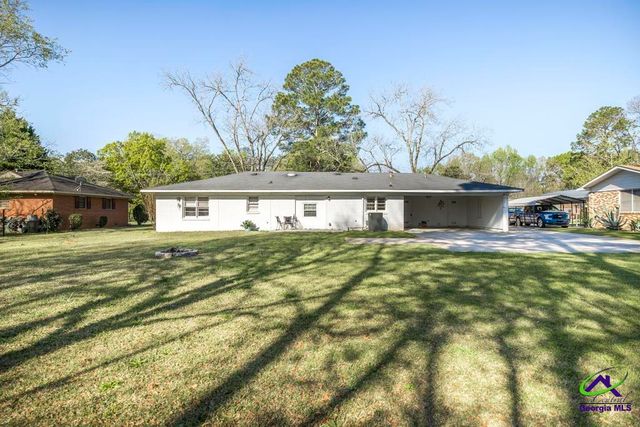 1402 Knoxville Street, Fort Valley, GA 31030