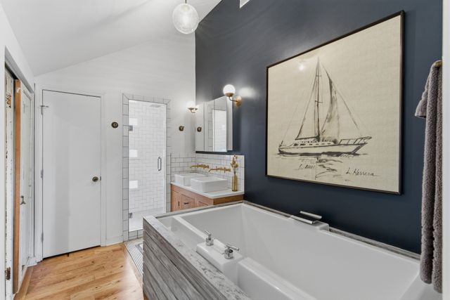 929 Lawrence, Nashville, TN 37204