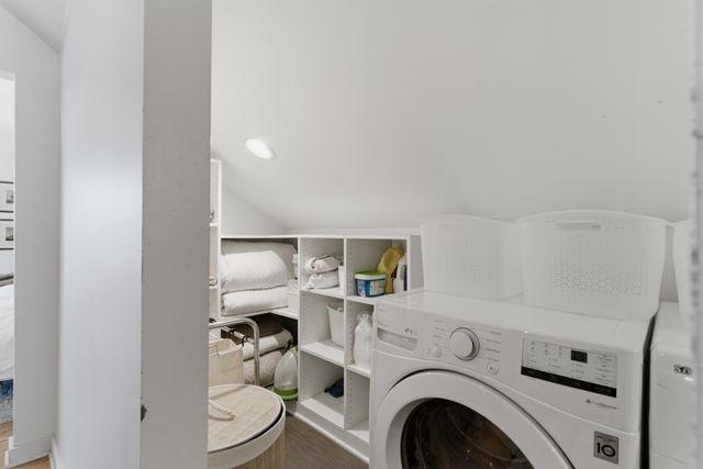929 Lawrence, Nashville, TN 37204
