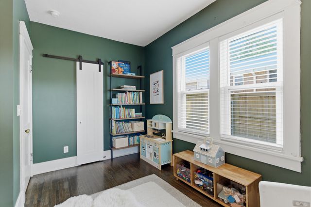 929 Lawrence, Nashville, TN 37204