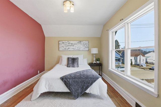 2023 LINCOLN STREET, Two Rivers, WI 54241