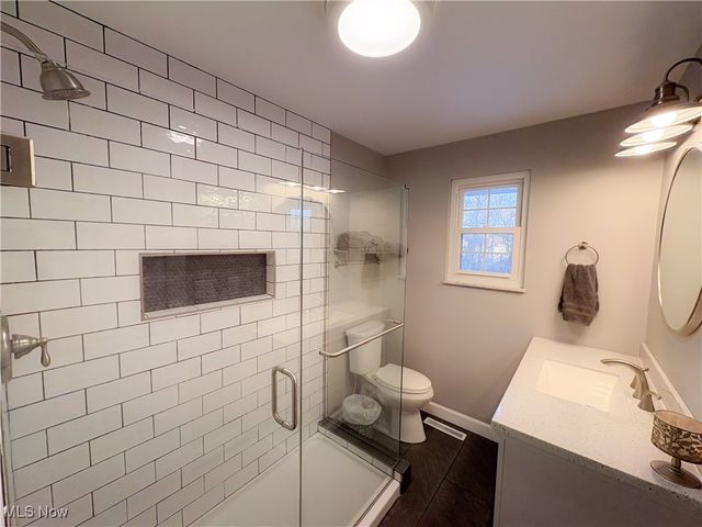 330 Wynncrest Drive, Marietta, OH 45750