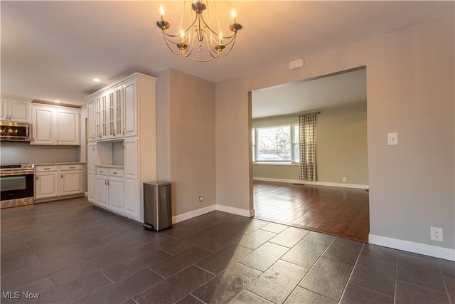 330 Wynncrest Drive, Marietta, OH 45750