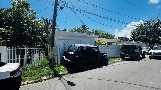 Hebreos St 397 VILLA CRISTIANA COMM., Loiza, PR 00772