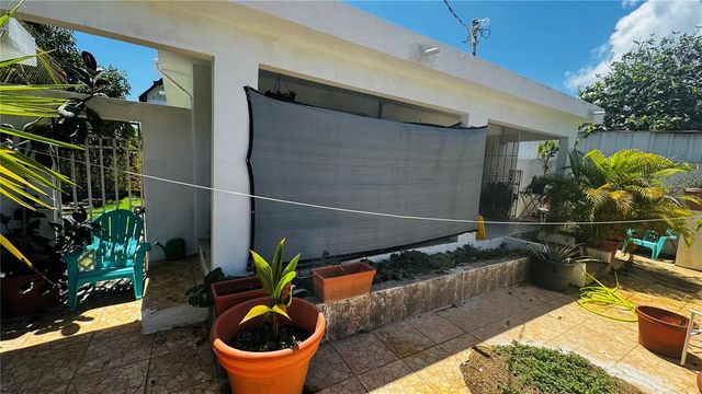 Hebreos St 397 VILLA CRISTIANA COMM., Loiza, PR 00772