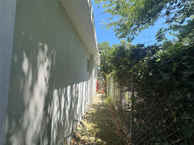 Hebreos St 397 VILLA CRISTIANA COMM., Loiza, PR 00772