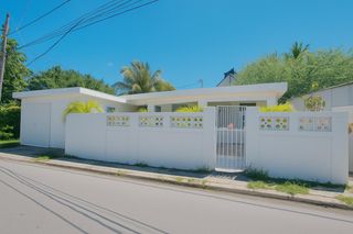 Hebreos St 397 VILLA CRISTIANA COMM., Loiza, PR 00772