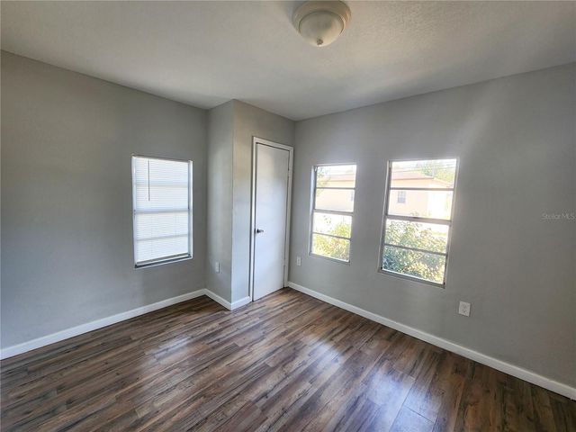 4502 N 42ND STREET, Tampa, FL 33610