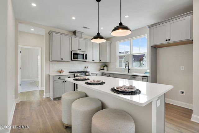 5424 Folklore Way, Wilmington, NC 28412