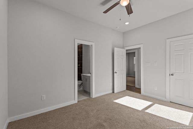 117 Magendie, San Antonio, TX 78210