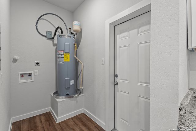 117 Magendie, San Antonio, TX 78210