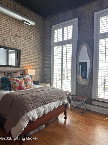 415 E Market St 201, Louisville, KY 40202