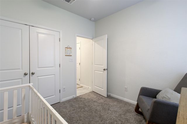 114 Creek Hollow DR, Hutto, TX 78634
