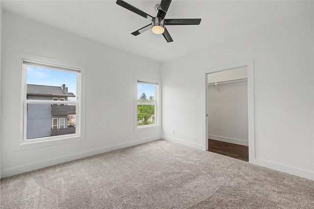 644 SW B Street, Bentonville, AR 72712