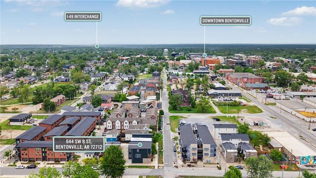 644 SW B Street, Bentonville, AR 72712
