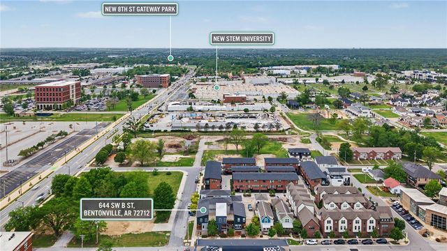 644 SW B Street, Bentonville, AR 72712