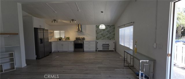 11401 Topanga Canyon Blvd Spc 12, Chatsworth, CA 91311
