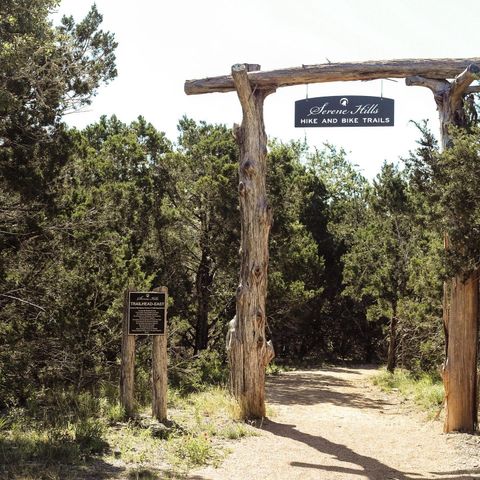 402 Sweet Grass LN, Austin, TX 78738