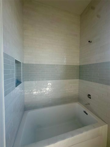 402 Sweet Grass LN, Austin, TX 78738