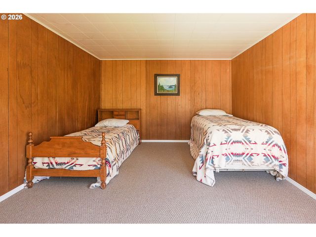 2835 Sw BREAKERS Dr, Waldport, OR 97394