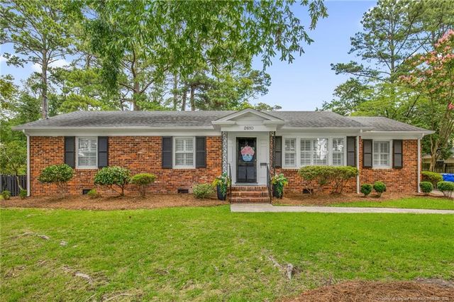 2610 Mirror Lake Drive, Fayetteville, NC 28303