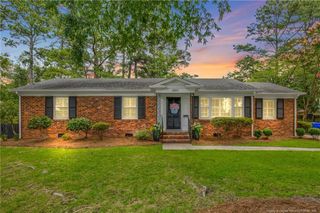2610 Mirror Lake Drive, Fayetteville, NC 28303